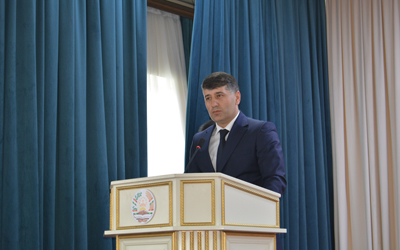 Мир полон молодости… Мир полон молодости…