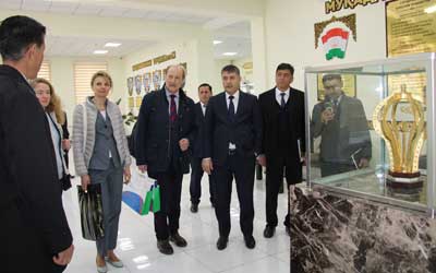 Review of strategic issues of national economic development Review of strategic issues of national economic development