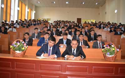 Вохӯрии навбатии ректор бо донишҷӯён Вохӯрии навбатии ректор бо донишҷӯён