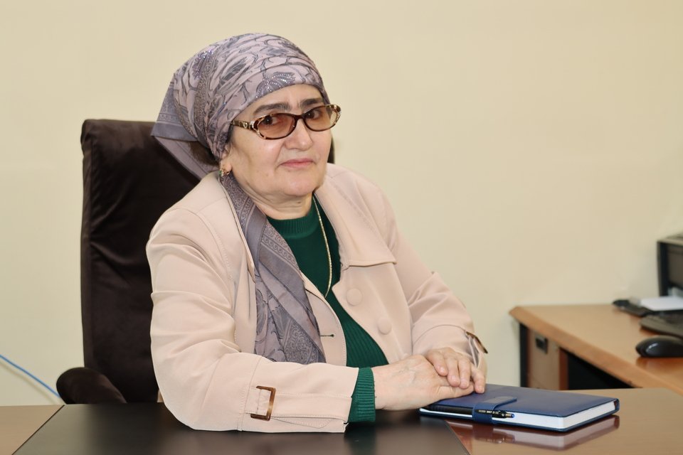 Раъно Ҳакимова 