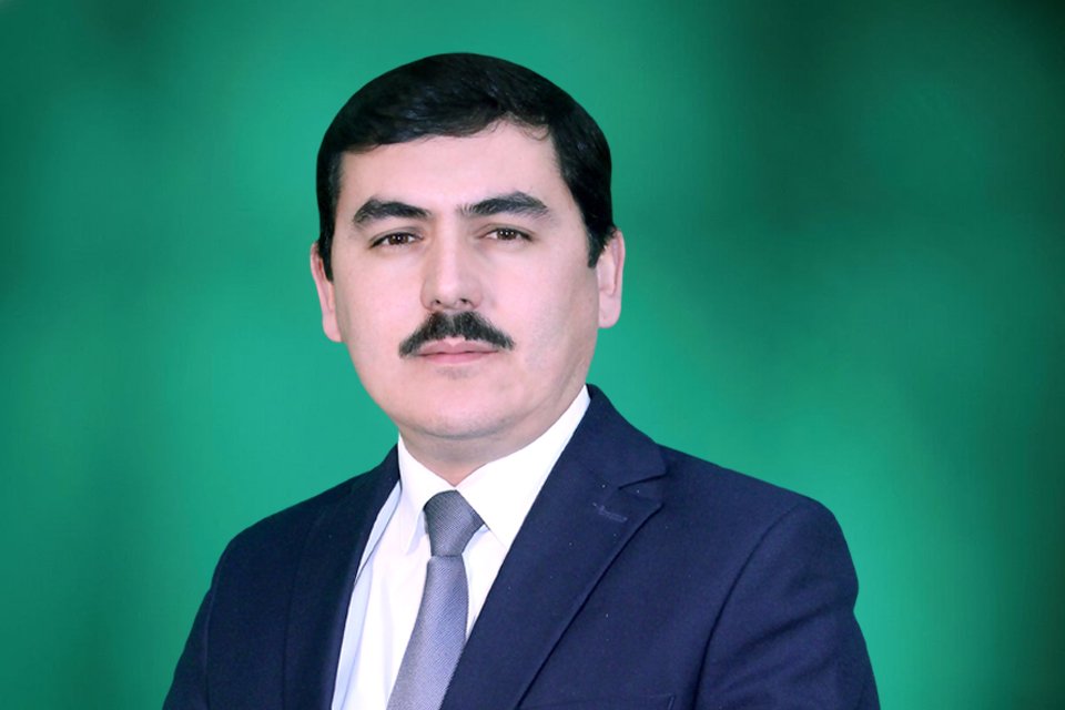 Гулов Акобир Бахронович