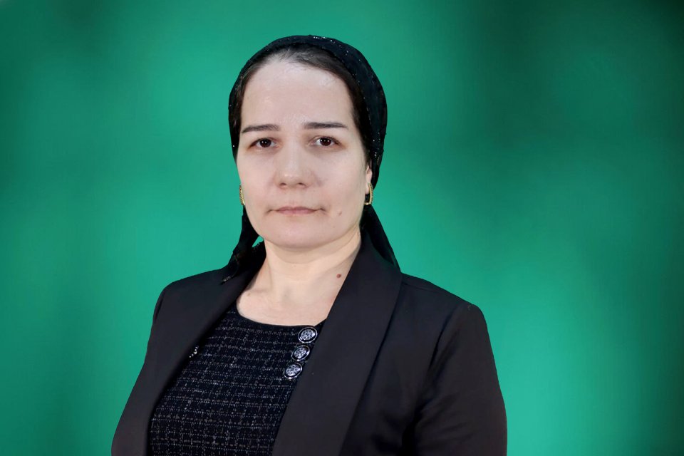 Қарахонова Нигина Маҳманазаровна 