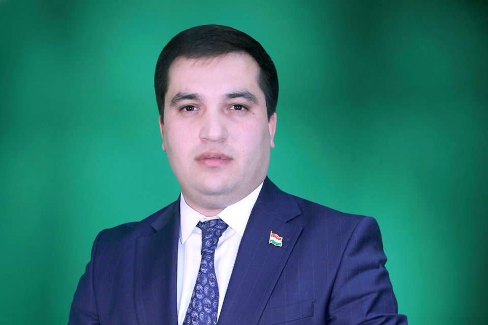 Ҳабибов Сиёвуш Иззатуллоевич