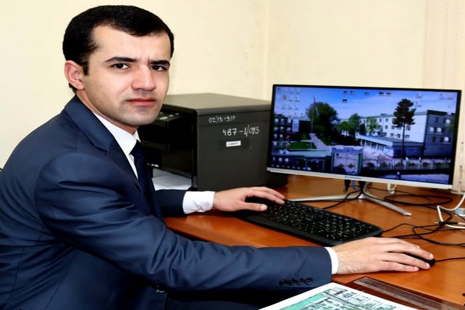 ЧАРО МАН ДОНИШҶӮИ ДДМИТ ШУДАМ?
